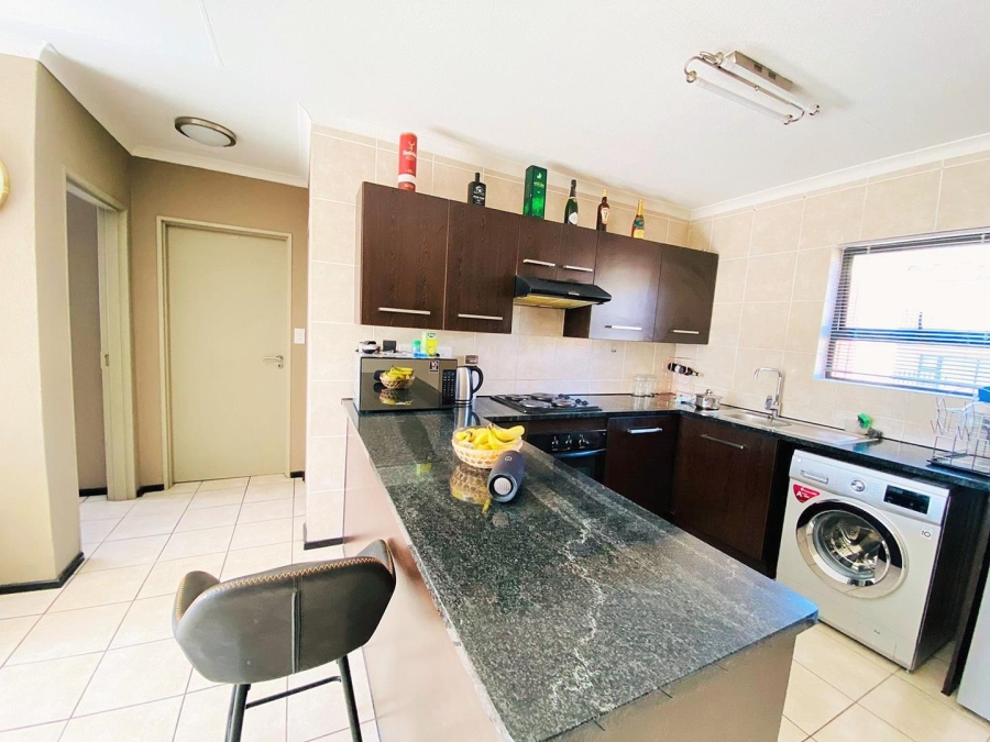 2 Bedroom Property for Sale in Northgate Gauteng