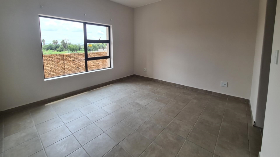 To Let 3 Bedroom Property for Rent in Wierdapark Gauteng