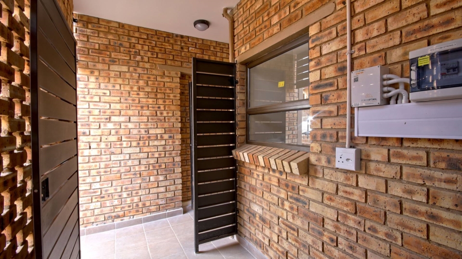 To Let 3 Bedroom Property for Rent in Wierdapark Gauteng