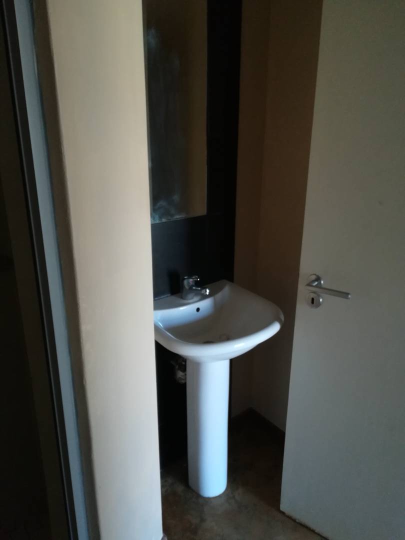 1 Bedroom Property for Sale in Hatfield Gauteng