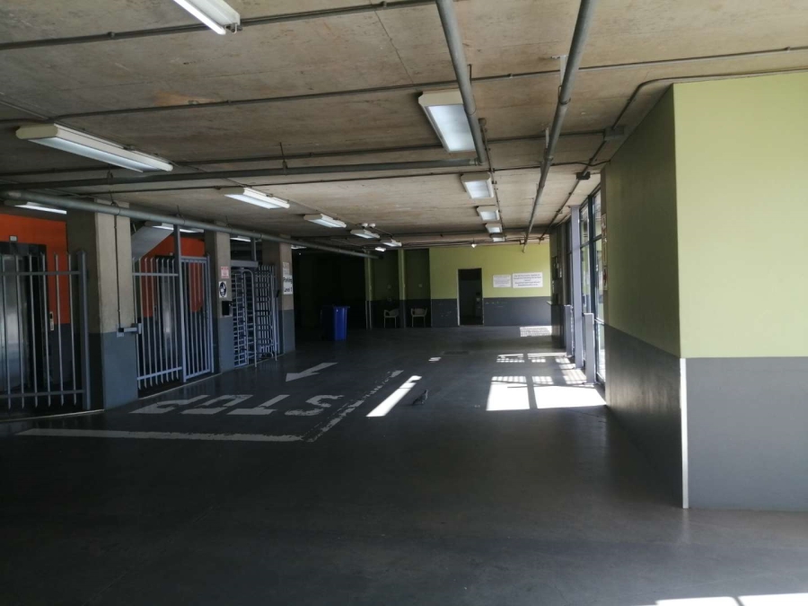 1 Bedroom Property for Sale in Hatfield Gauteng