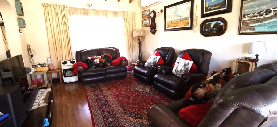 3 Bedroom Property for Sale in Brackendowns Gauteng