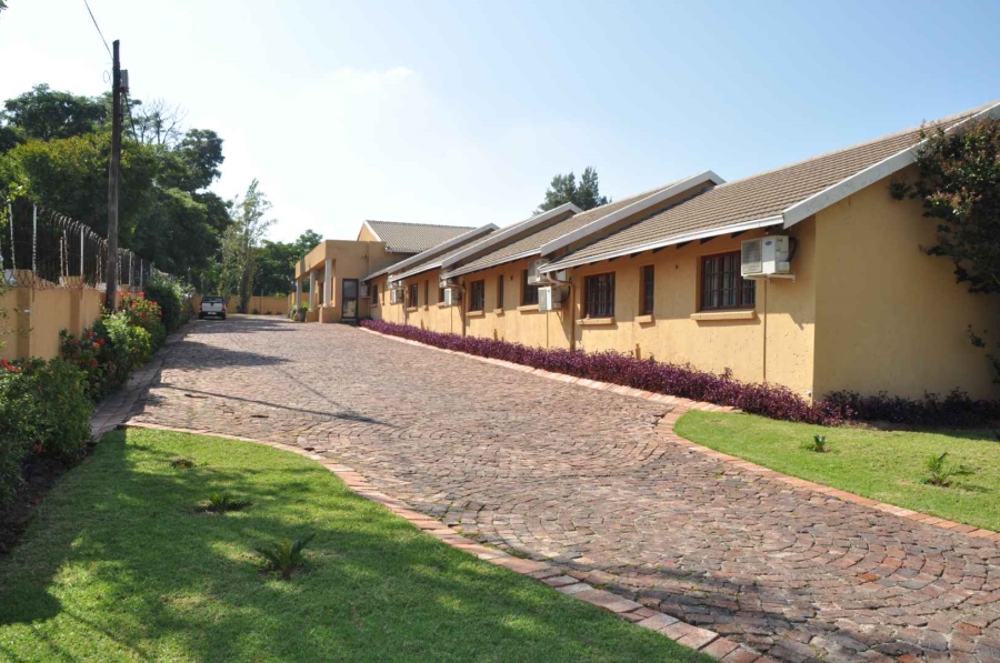 28 Bedroom Property for Sale in Glen Austin Gauteng