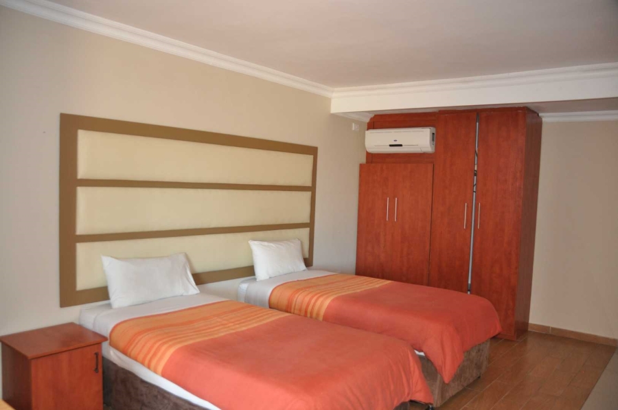 28 Bedroom Property for Sale in Glen Austin Gauteng