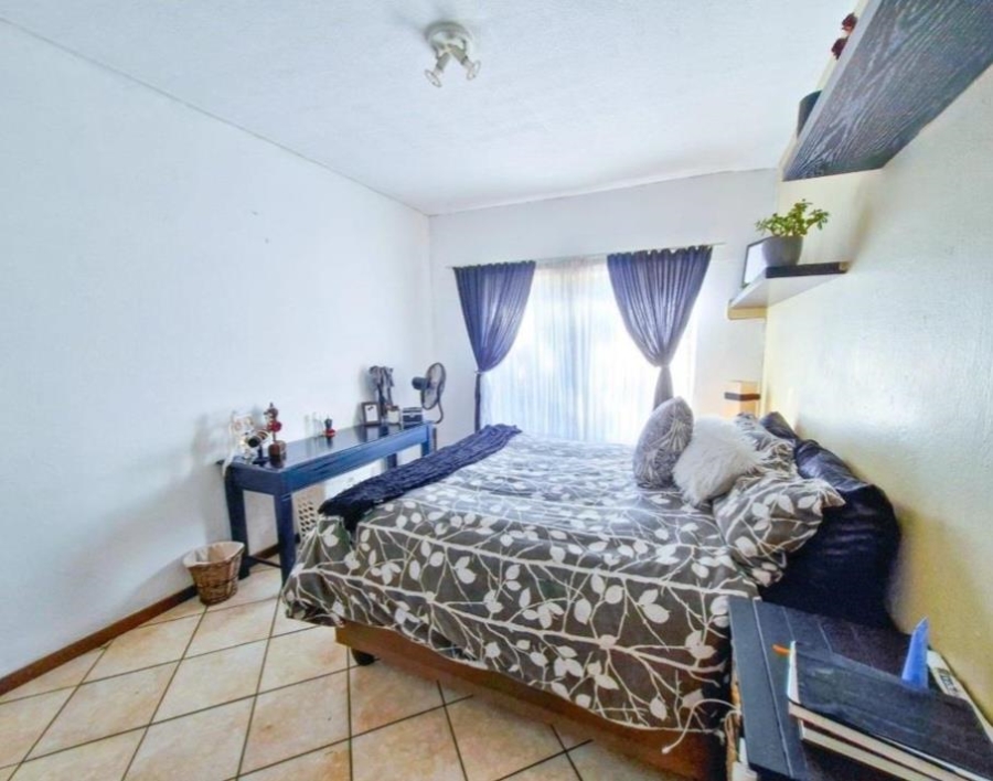 2 Bedroom Property for Sale in Willow Park Manor Gauteng