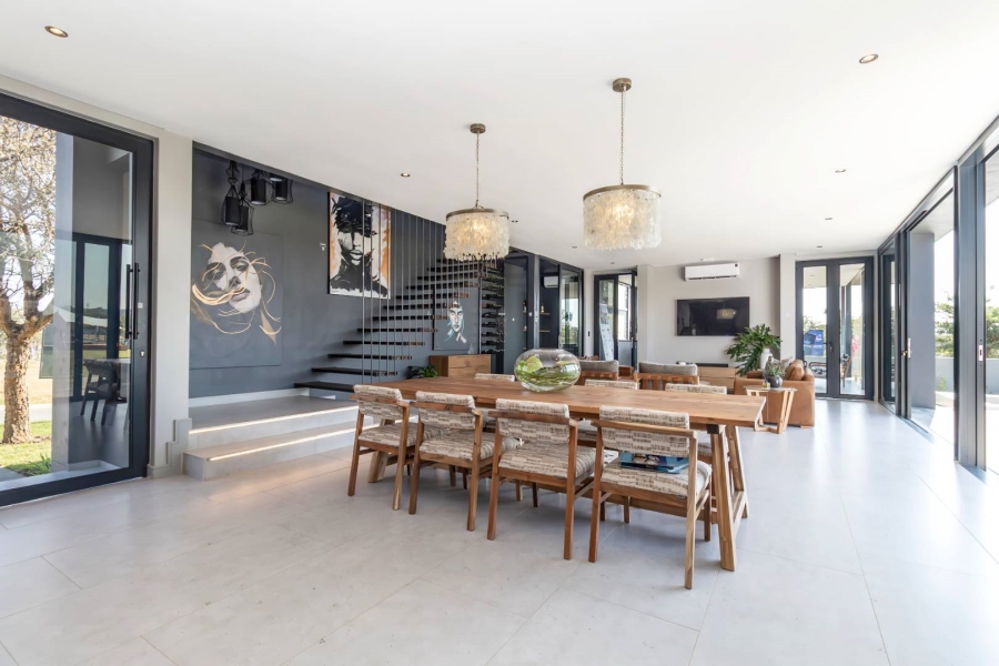 5 Bedroom Property for Sale in Helderfontein Estate Gauteng