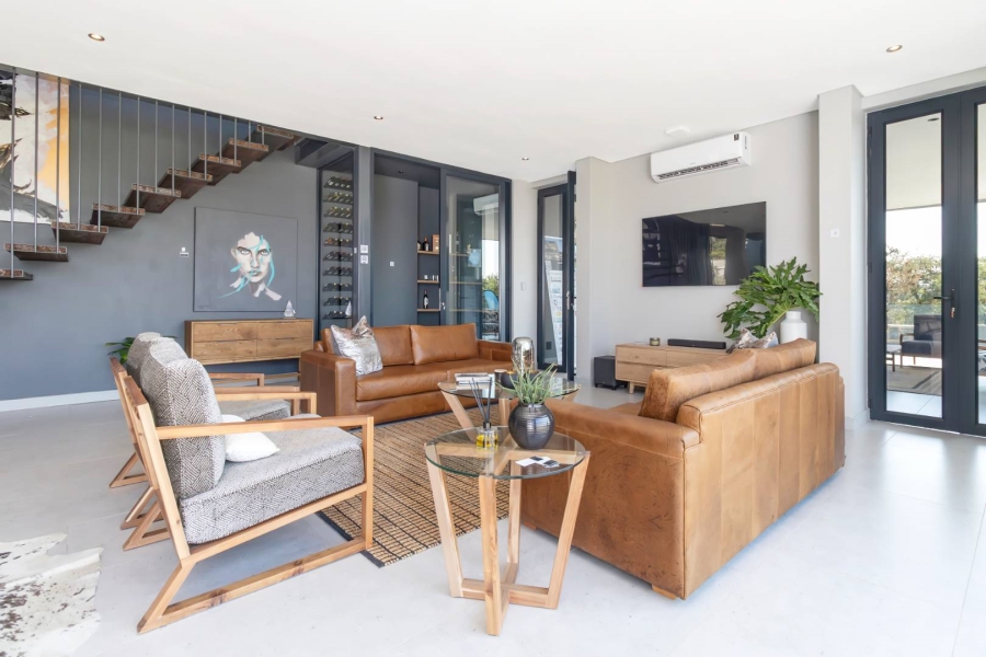 5 Bedroom Property for Sale in Helderfontein Estate Gauteng