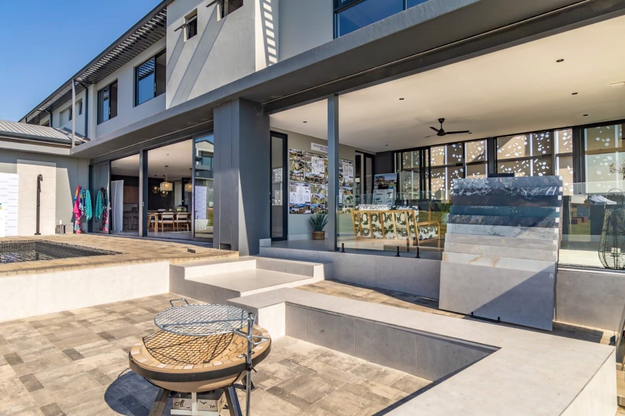 5 Bedroom Property for Sale in Helderfontein Estate Gauteng