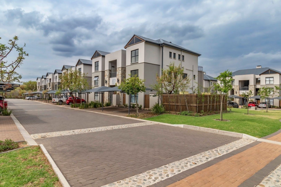 3 Bedroom Property for Sale in Waterfall Gauteng