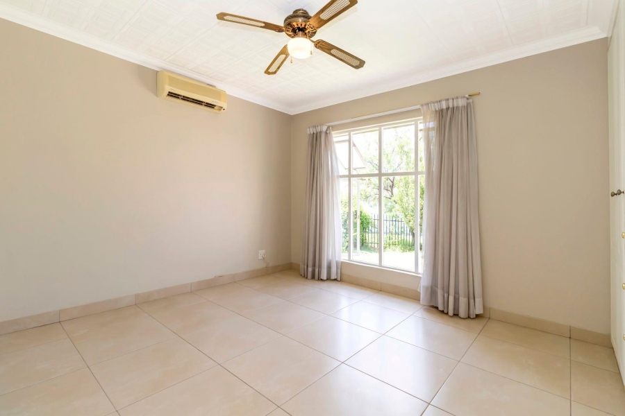 6 Bedroom Property for Sale in Saddlebrook Estate Gauteng