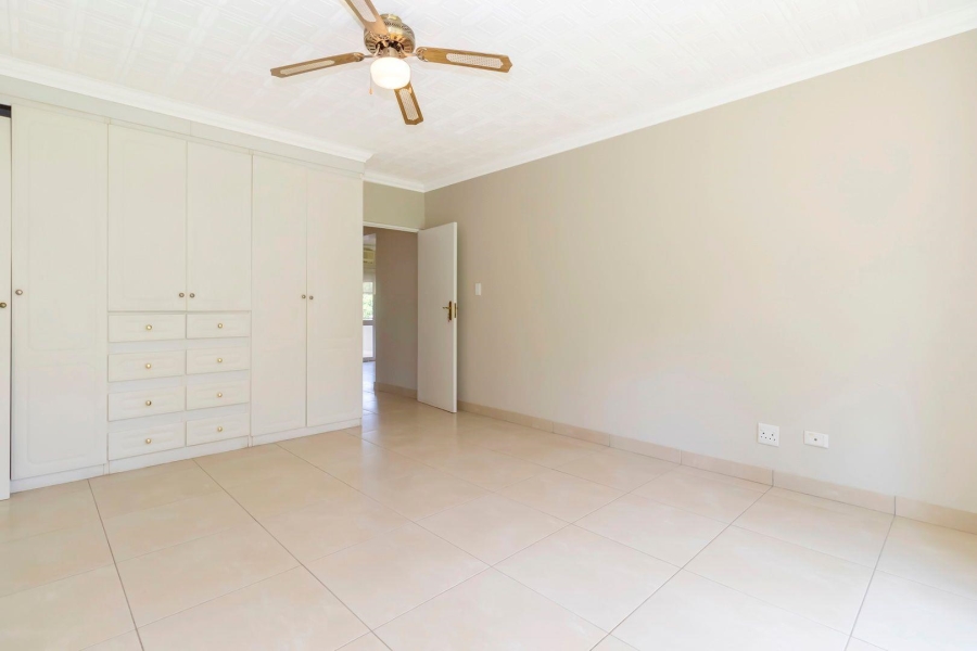 6 Bedroom Property for Sale in Saddlebrook Estate Gauteng