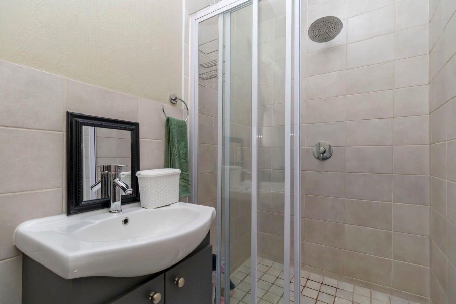 3 Bedroom Property for Sale in Barbeque Downs Gauteng