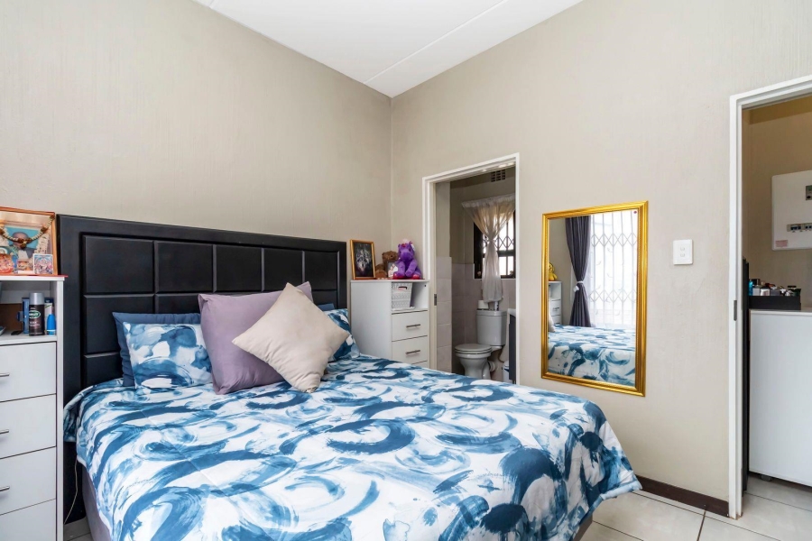 3 Bedroom Property for Sale in Barbeque Downs Gauteng