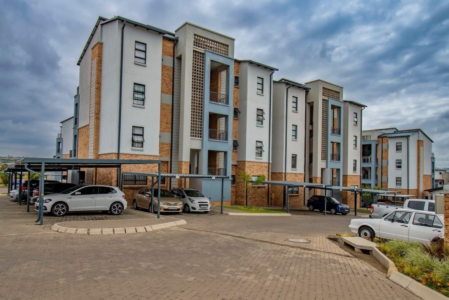 3 Bedroom Property for Sale in Barbeque Downs Gauteng