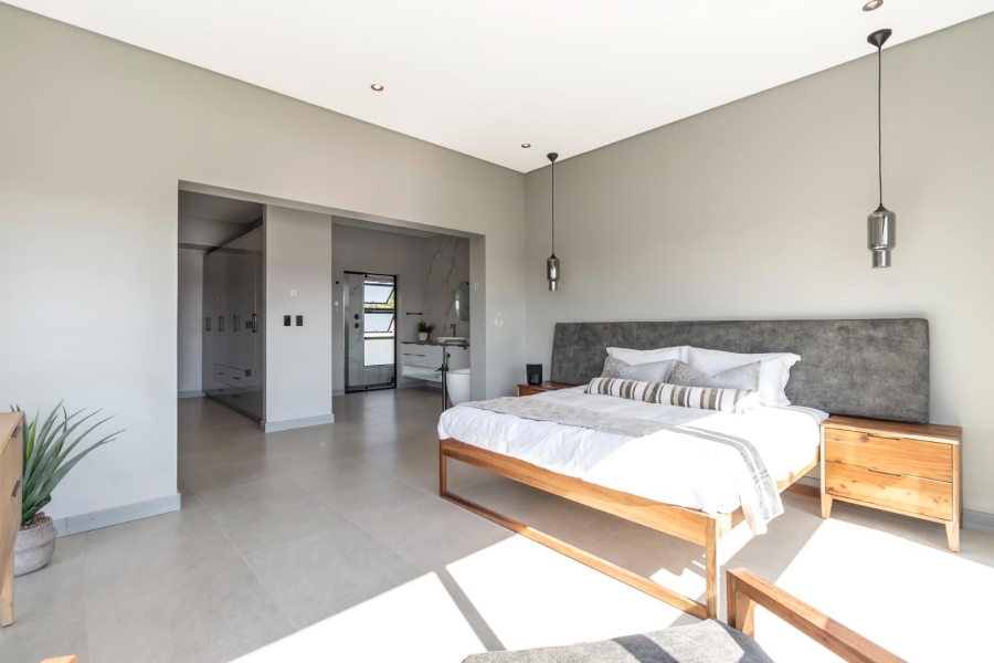 4 Bedroom Property for Sale in Helderfontein Estate Gauteng