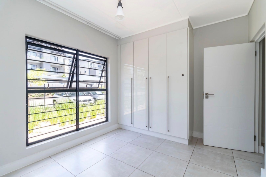 3 Bedroom Property for Sale in Waterfall Gauteng