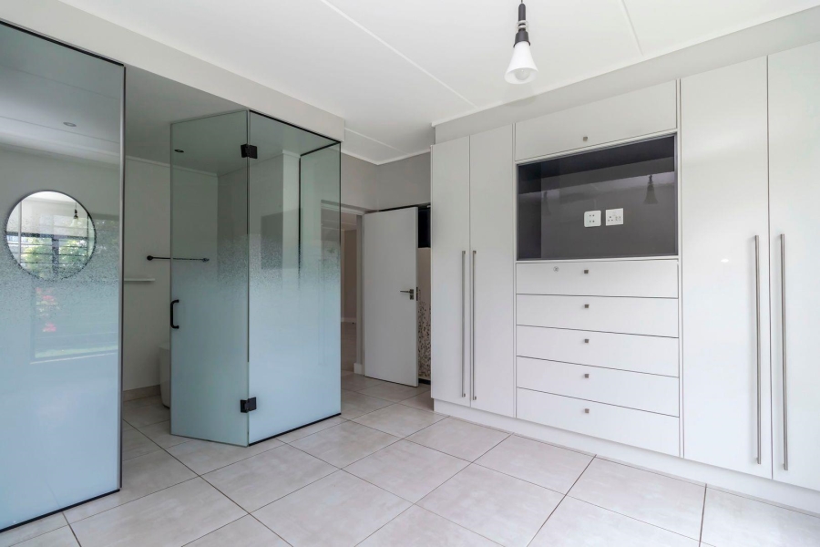 3 Bedroom Property for Sale in Waterfall Gauteng