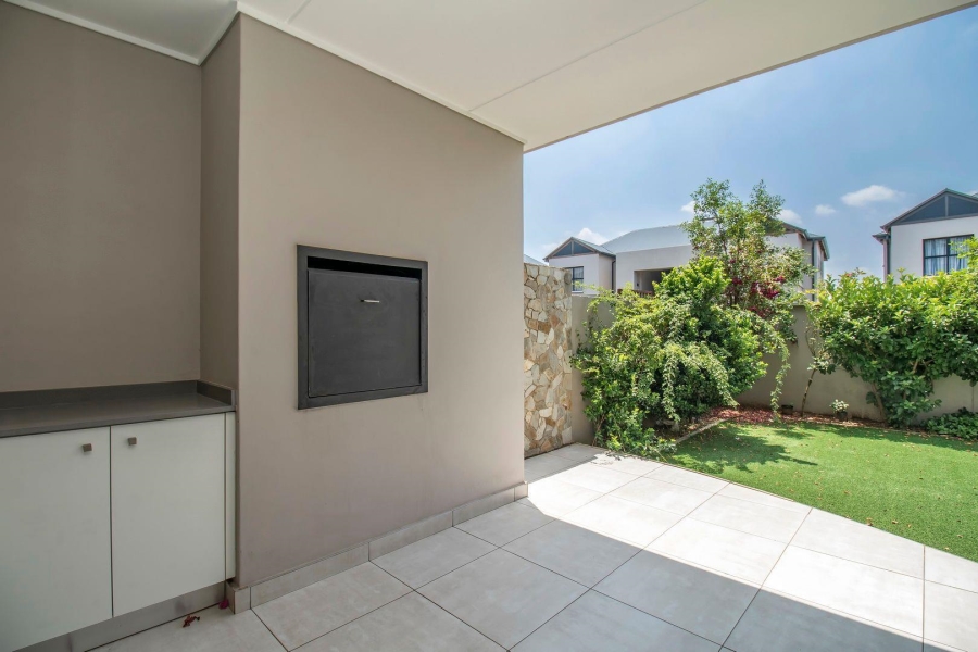 3 Bedroom Property for Sale in Waterfall Gauteng