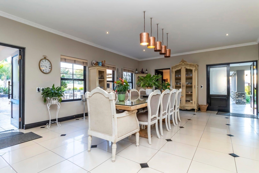 6 Bedroom Property for Sale in Saddlebrook Estate Gauteng