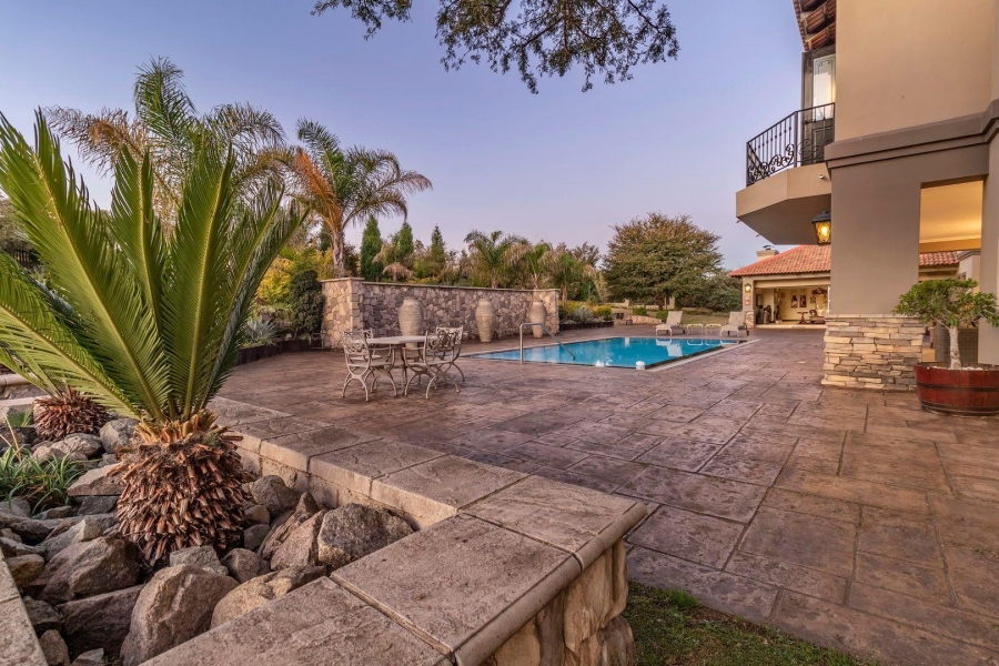 6 Bedroom Property for Sale in Saddlebrook Estate Gauteng