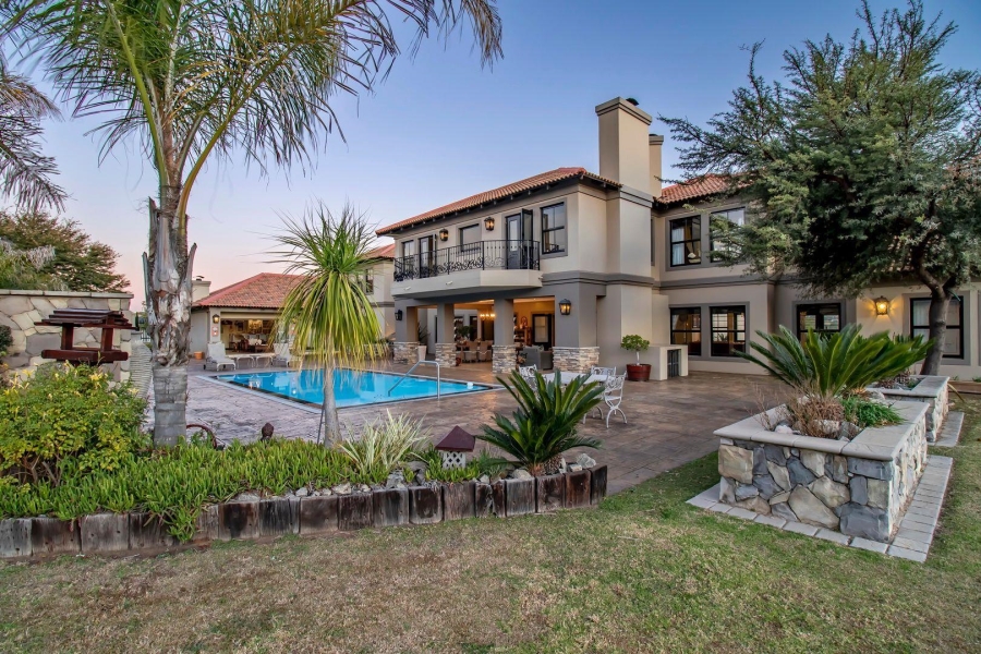 6 Bedroom Property for Sale in Saddlebrook Estate Gauteng