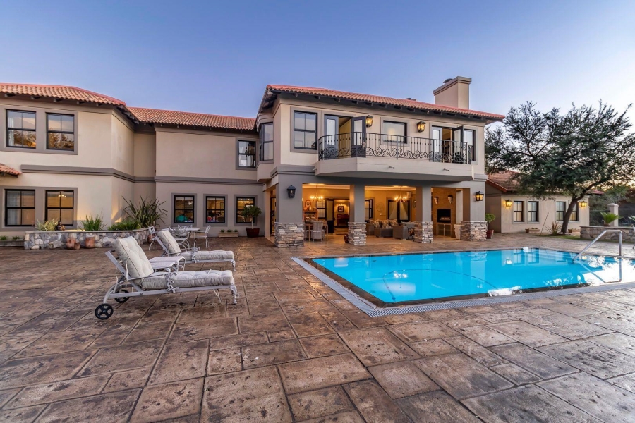 6 Bedroom Property for Sale in Saddlebrook Estate Gauteng