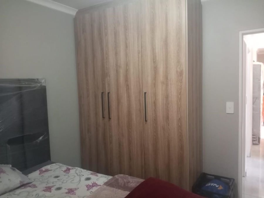 3 Bedroom Property for Sale in Clayville Gauteng