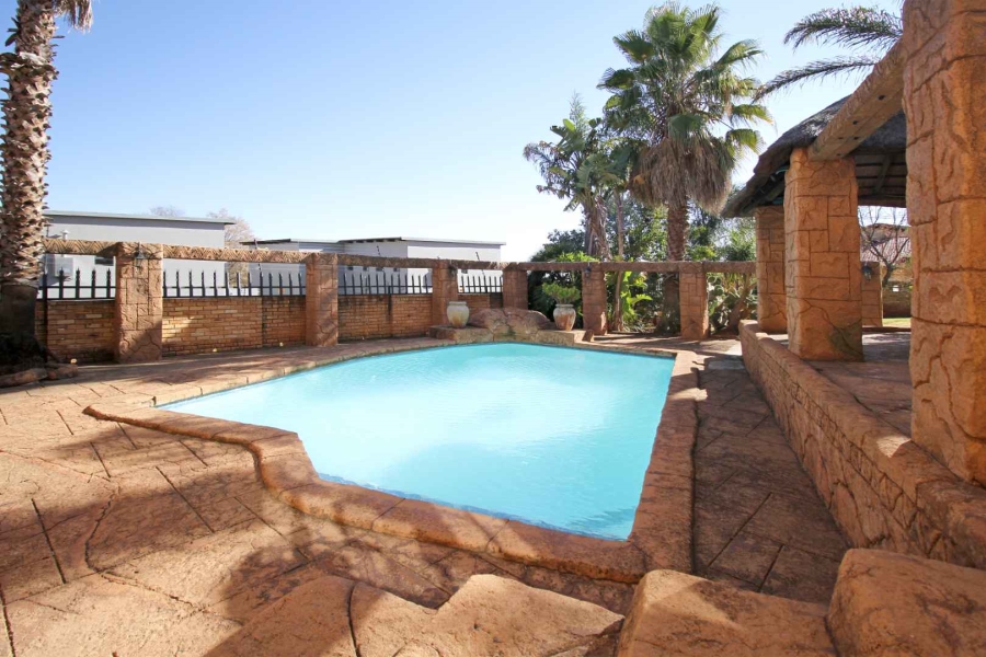 4 Bedroom Property for Sale in Noordheuwel Gauteng