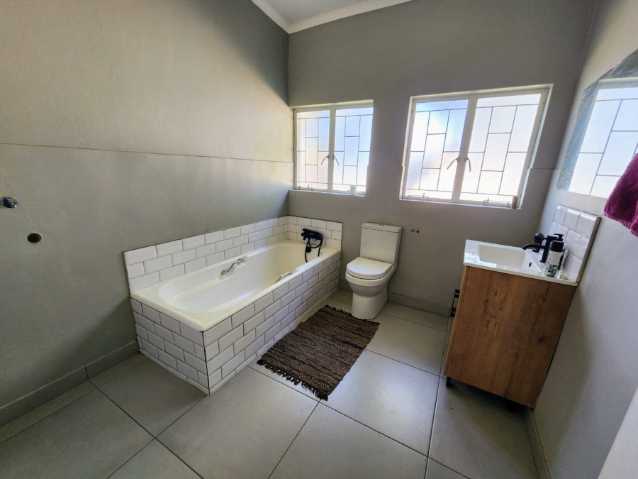 3 Bedroom Property for Sale in Kilner Park Gauteng