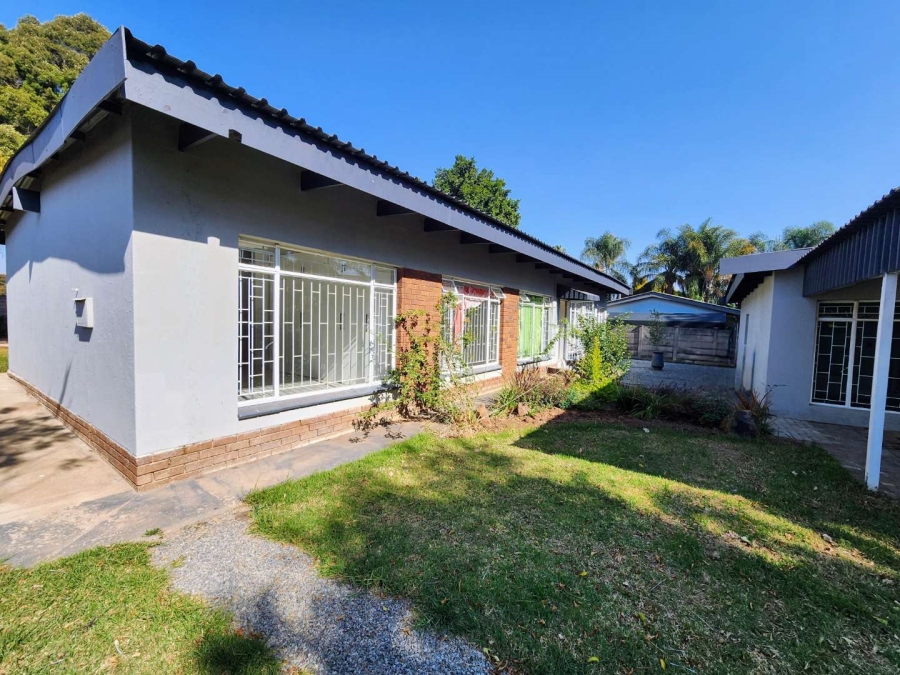 3 Bedroom Property for Sale in Kilner Park Gauteng