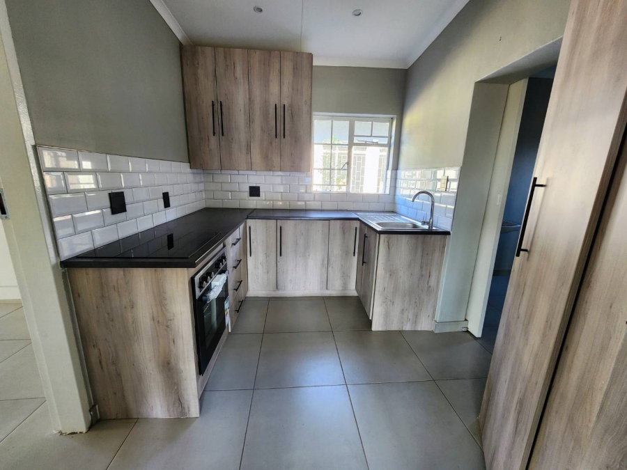 3 Bedroom Property for Sale in Kilner Park Gauteng