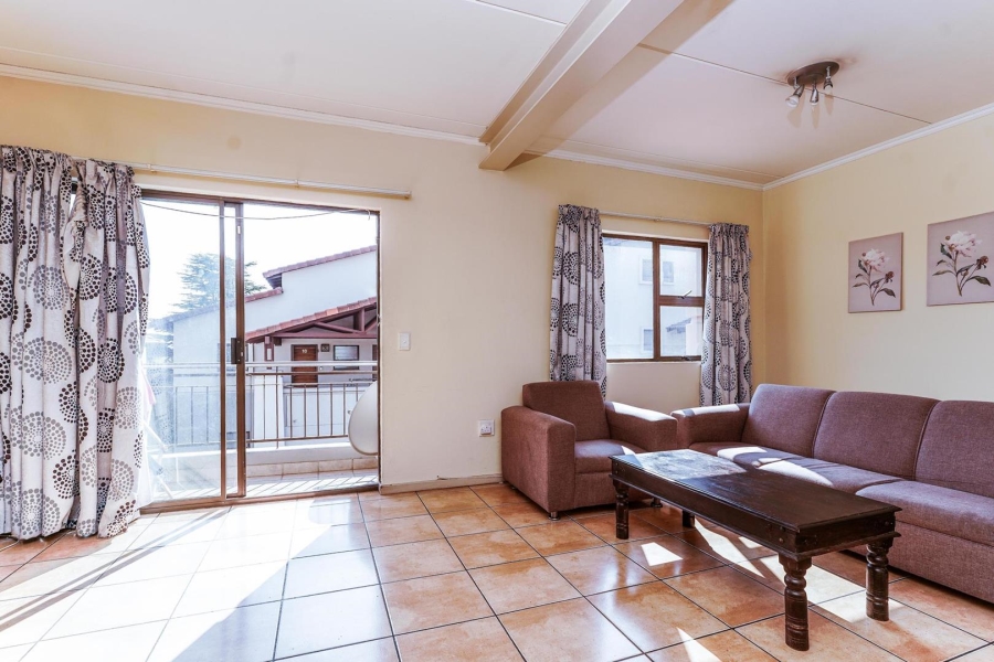 2 Bedroom Property for Sale in Sunninghill Gauteng