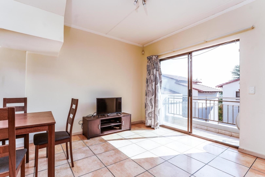 2 Bedroom Property for Sale in Sunninghill Gauteng