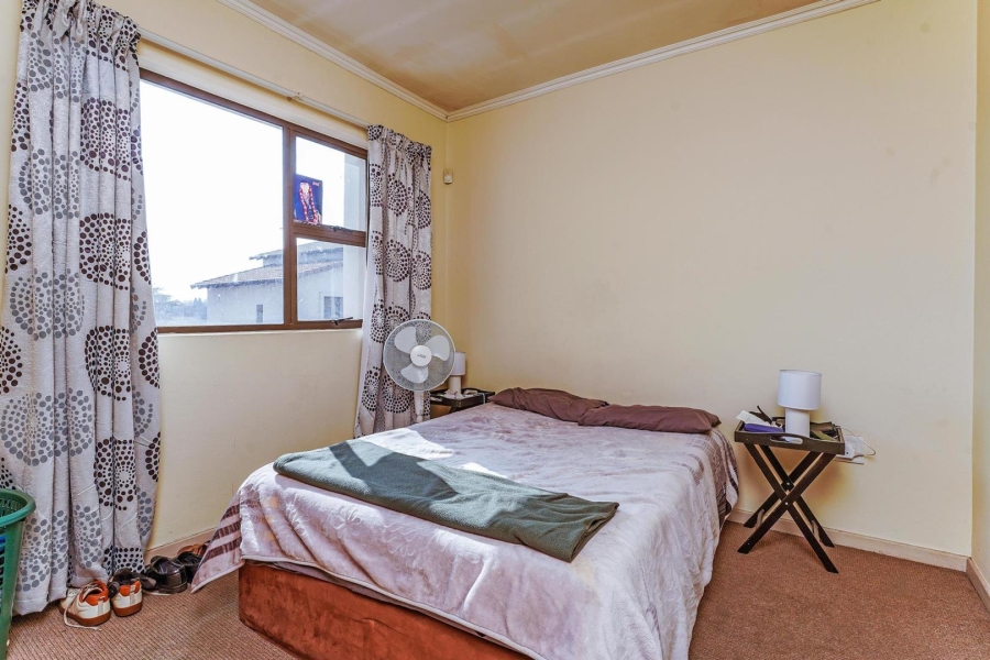 2 Bedroom Property for Sale in Sunninghill Gauteng