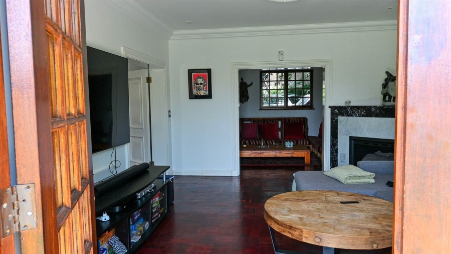 To Let 7 Bedroom Property for Rent in Hyde Park Gauteng