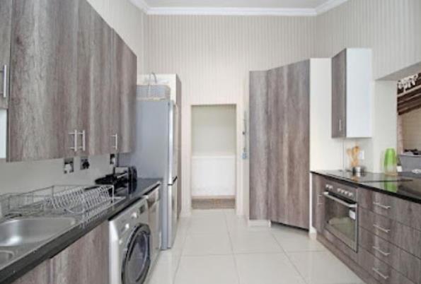 3 Bedroom Property for Sale in Strathavon Gauteng