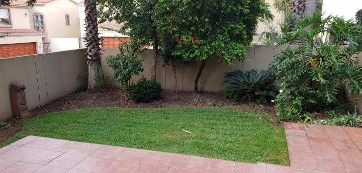 To Let 3 Bedroom Property for Rent in Barbeque Downs Gauteng