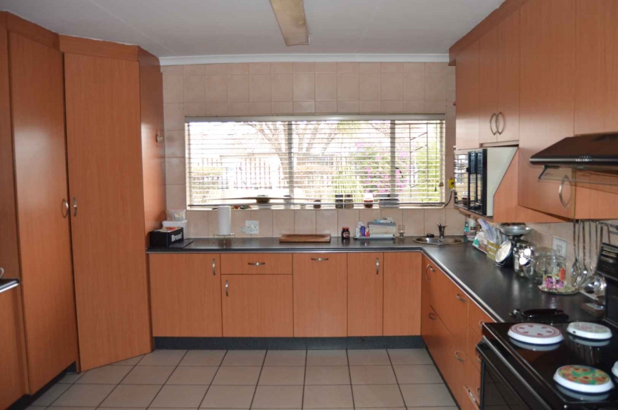 4 Bedroom Property for Sale in Raceview Gauteng