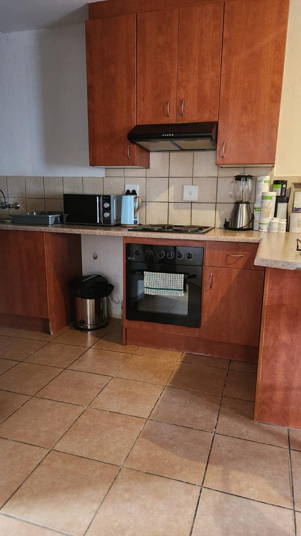 To Let 2 Bedroom Property for Rent in Theresa Park Gauteng