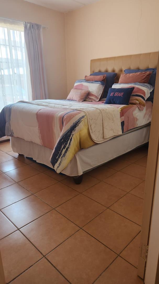 To Let 2 Bedroom Property for Rent in Theresa Park Gauteng