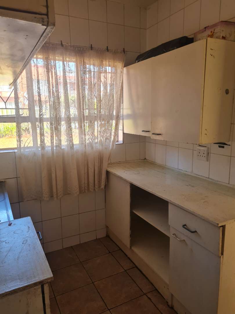 To Let 1 Bedroom Property for Rent in Horison View Gauteng