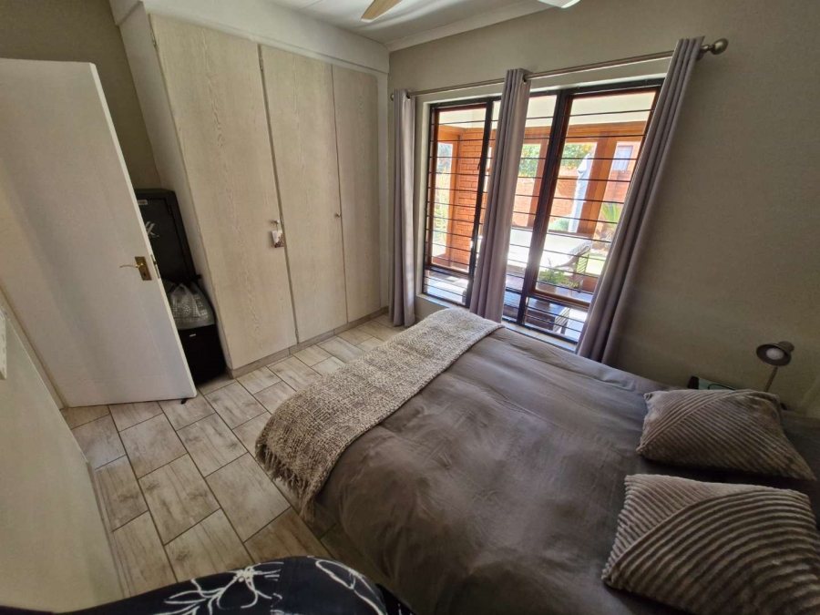 3 Bedroom Property for Sale in Boardwalk Gauteng