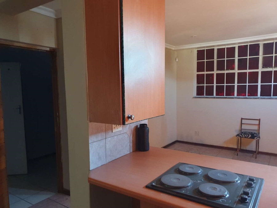 6 Bedroom Property for Sale in The Hill Gauteng