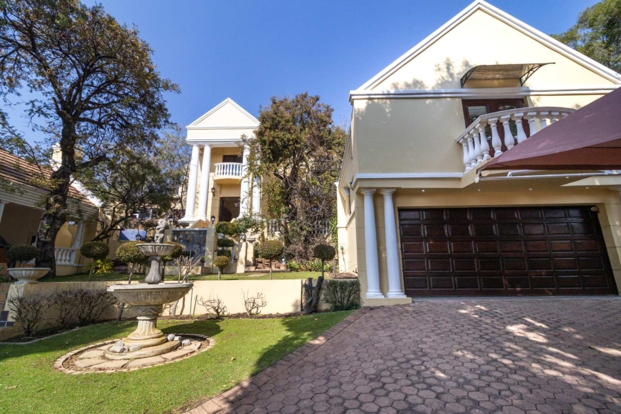 5 Bedroom Property for Sale in Glenvista Gauteng