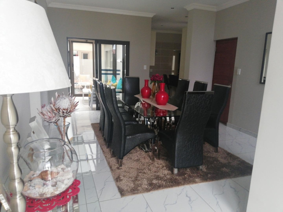 5 Bedroom Property for Sale in Brooklands Lifestyle Estate Gauteng