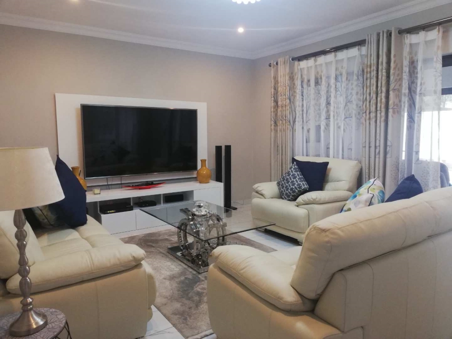 5 Bedroom Property for Sale in Brooklands Lifestyle Estate Gauteng