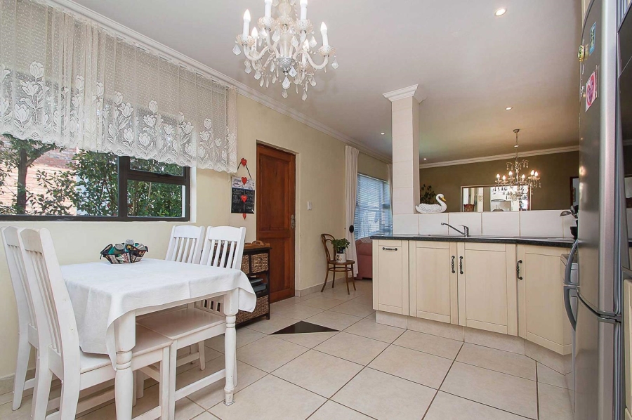 4 Bedroom Property for Sale in Heuningklip Gauteng