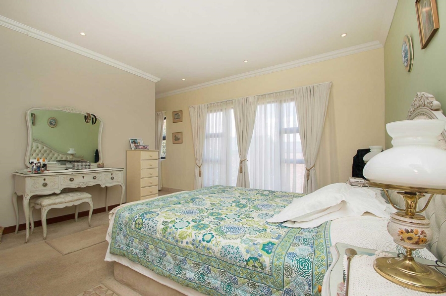 4 Bedroom Property for Sale in Heuningklip Gauteng