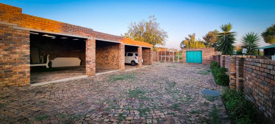 12 Bedroom Property for Sale in President Park Gauteng