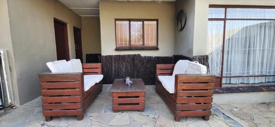 3 Bedroom Property for Sale in Tulisa Park Gauteng